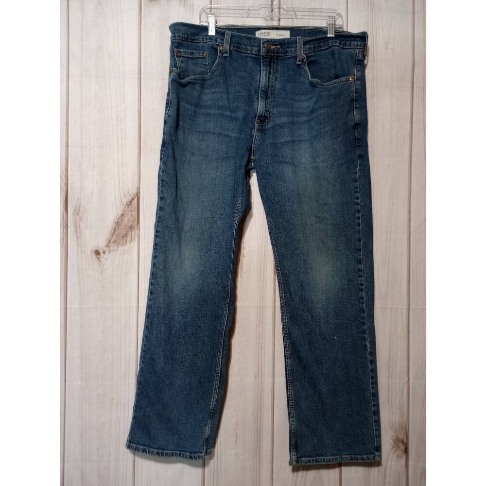 Levi's Jeans Men's 38 30 S61 Relaxed‎
